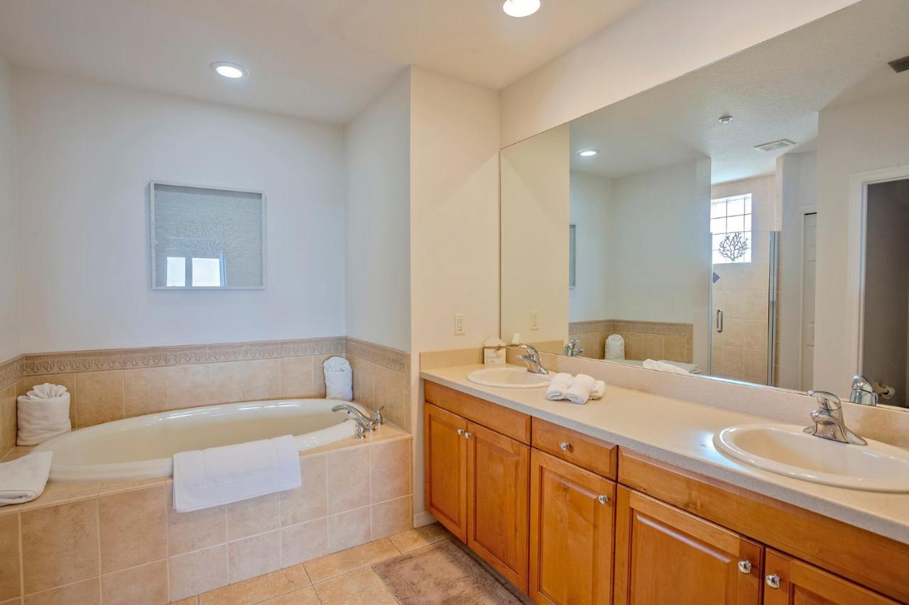 Beautiful Waterfront 3 Bedroom Condo, Located In The Heart Of Clearwater Beach Exterior photo