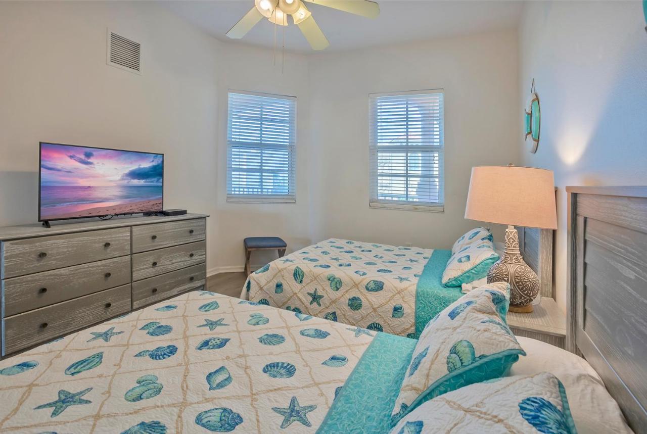 Beautiful Waterfront 3 Bedroom Condo, Located In The Heart Of Clearwater Beach Exterior photo